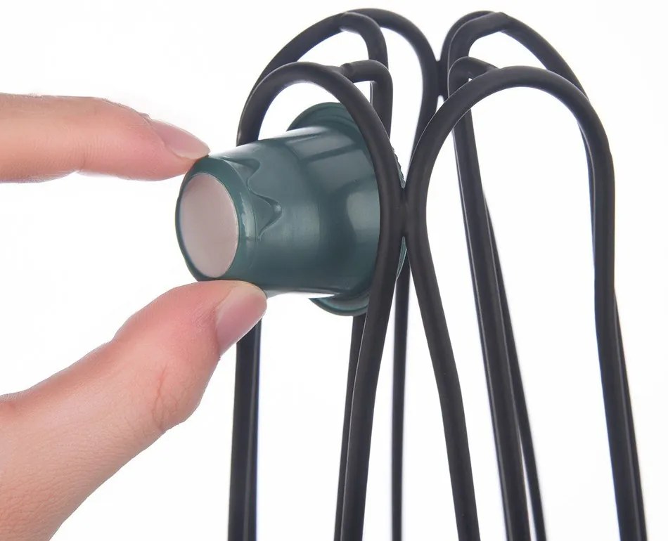 Čierny stojan na kapsule Radka – Orion