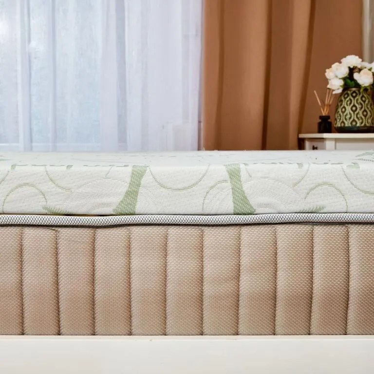 Krycí matrac z pamäťovej peny BAMBOO Comfort 90 x 200 x 4 cm
