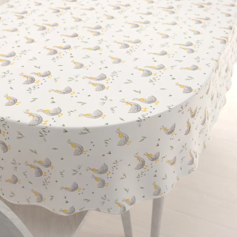 Biante Detský bavlnený oválny obrus Sandra SA-585 Sivé husičky na bielom 50x100 cm