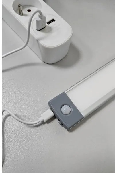 LED nabíjateľné osvetlenie nábytku so senzorom LED/3,5W/5V USB 800 mAh 4200K 46