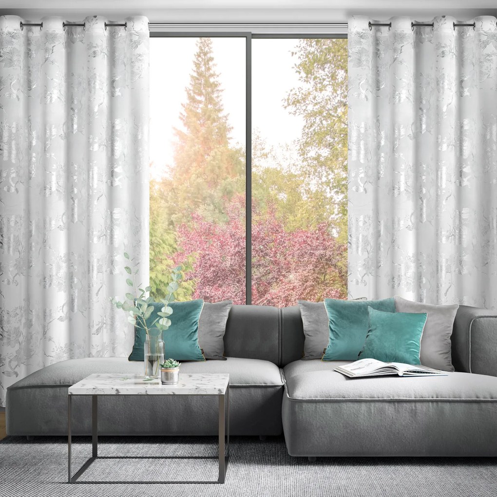 ZATEMŇOVACÍ ZÁVES NA KRÚŽKOCH CELIA 140X250 CM VZOROVANÁ