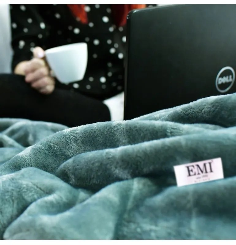 Deka sivá Luxur 150 x 200 cm EMI