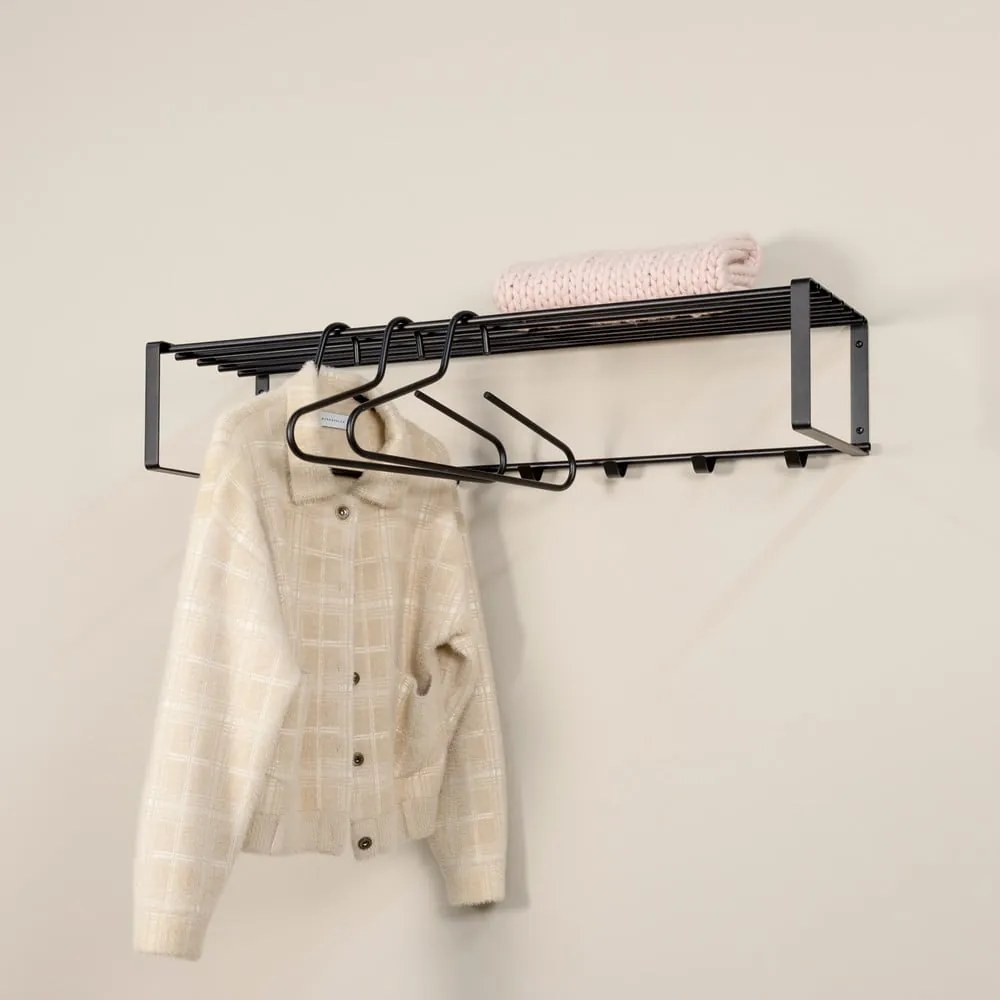 Čierny kovový nástenný vešiak s poličkou 100 cm Rex – Spinder Design