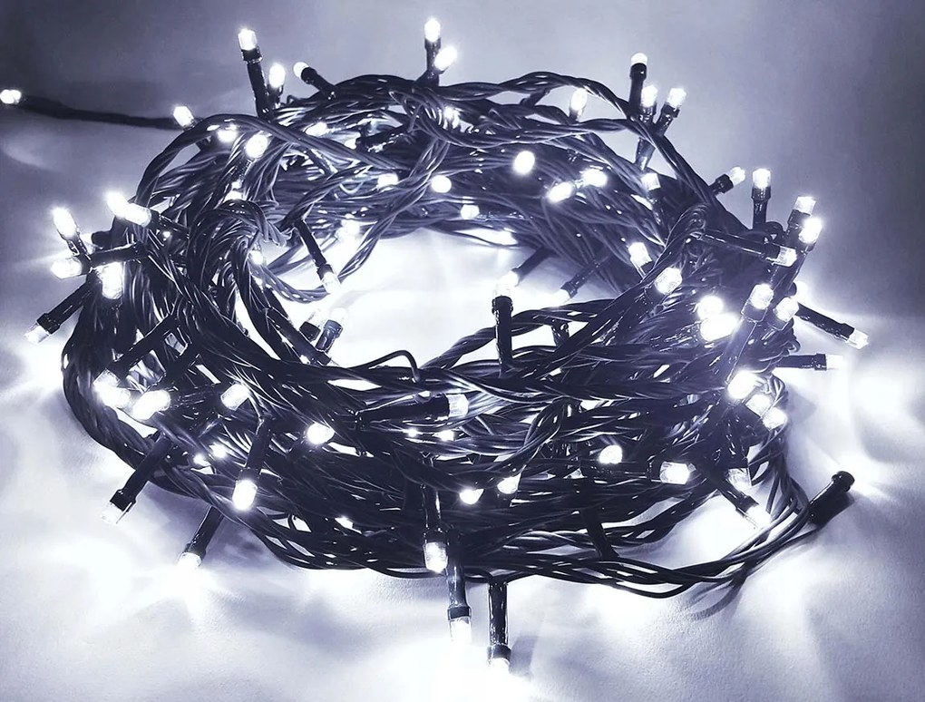 BERGE LED vianočná reťaz - 60LED - 5M - IP20 - 8 funkcií - studená biela