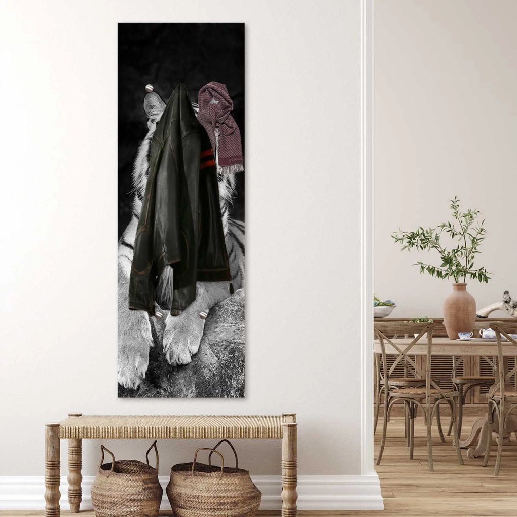 Gario Vešiak na stenu Tiger Rozmery: 30 x 90 cm