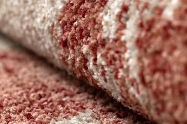 Koberec FUSION 8259 krémový / bordový