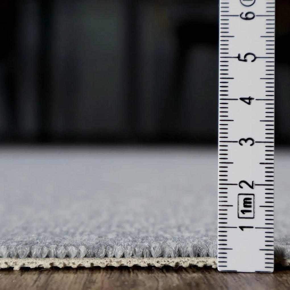 ITC, Metrážny koberec e-blitz 90, na mieru, šíře 4m, šedá, ab (mriežka), chodba / predsieň