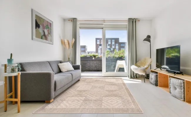 Koberec Agnella Isfahan M Ratina pieskový