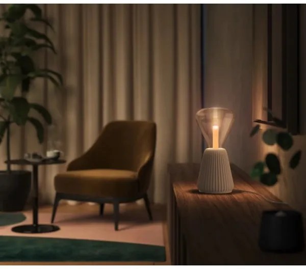 LED RGBW Stmievateľná žiarovka Philips Hue White And Color Ambiance E27/6,8W/230V