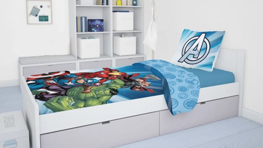 Bavlnené posteľné obliečky Avengers útočí - 100% bavlna - 70 x 90 cm + 140 x 200 cm