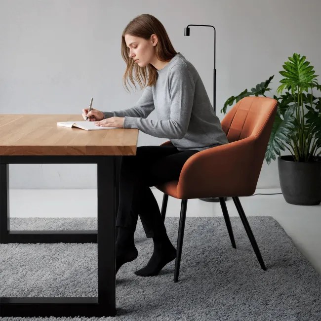 Sada dvoch jedálenských stoličiek LUXANO zamatové, medené / čierne nohy (2 ks)