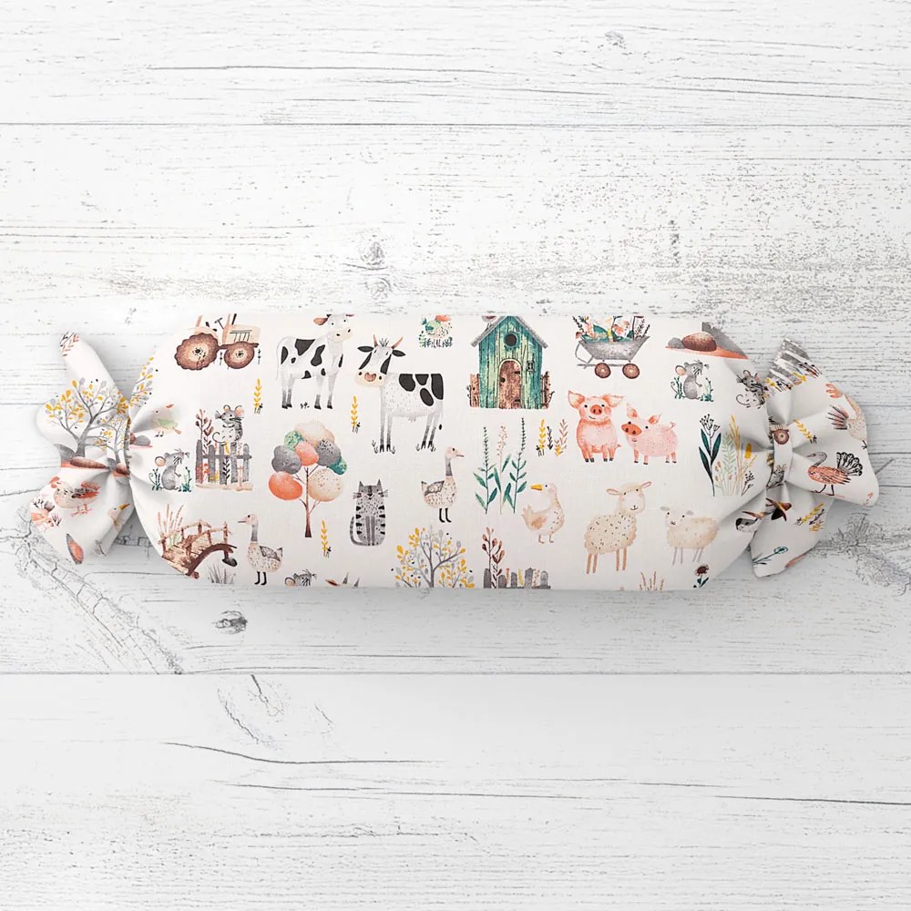 Biante Detský vankúš valec bonbon Sandra SA-563 Zvieratká na farme na bielom 15x60 cm