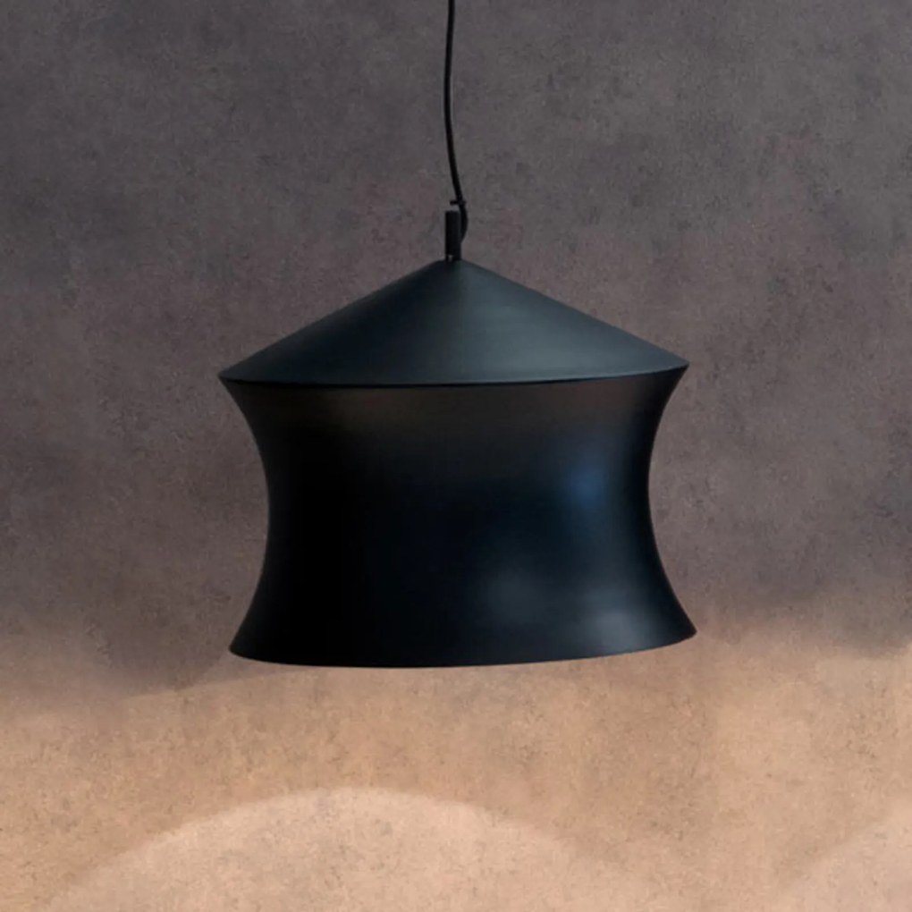 Tom Dixon Beat Waist – závesná lampa z mosadze