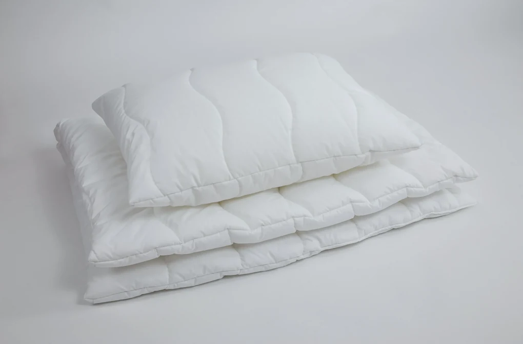 Detský set Medic – paplón 90x130 cm + vankúš 45x65 cm, 100 % bavlna, výplň polyester, antialergický, prateľný, slovenský výrobok