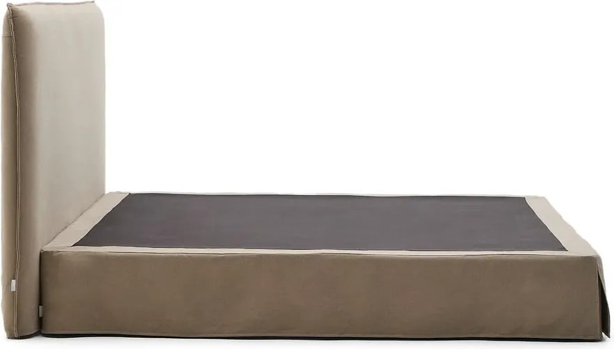 Taupe čalúnená dvojlôžková posteľ 180x200 cm Jaira – Kave Home
