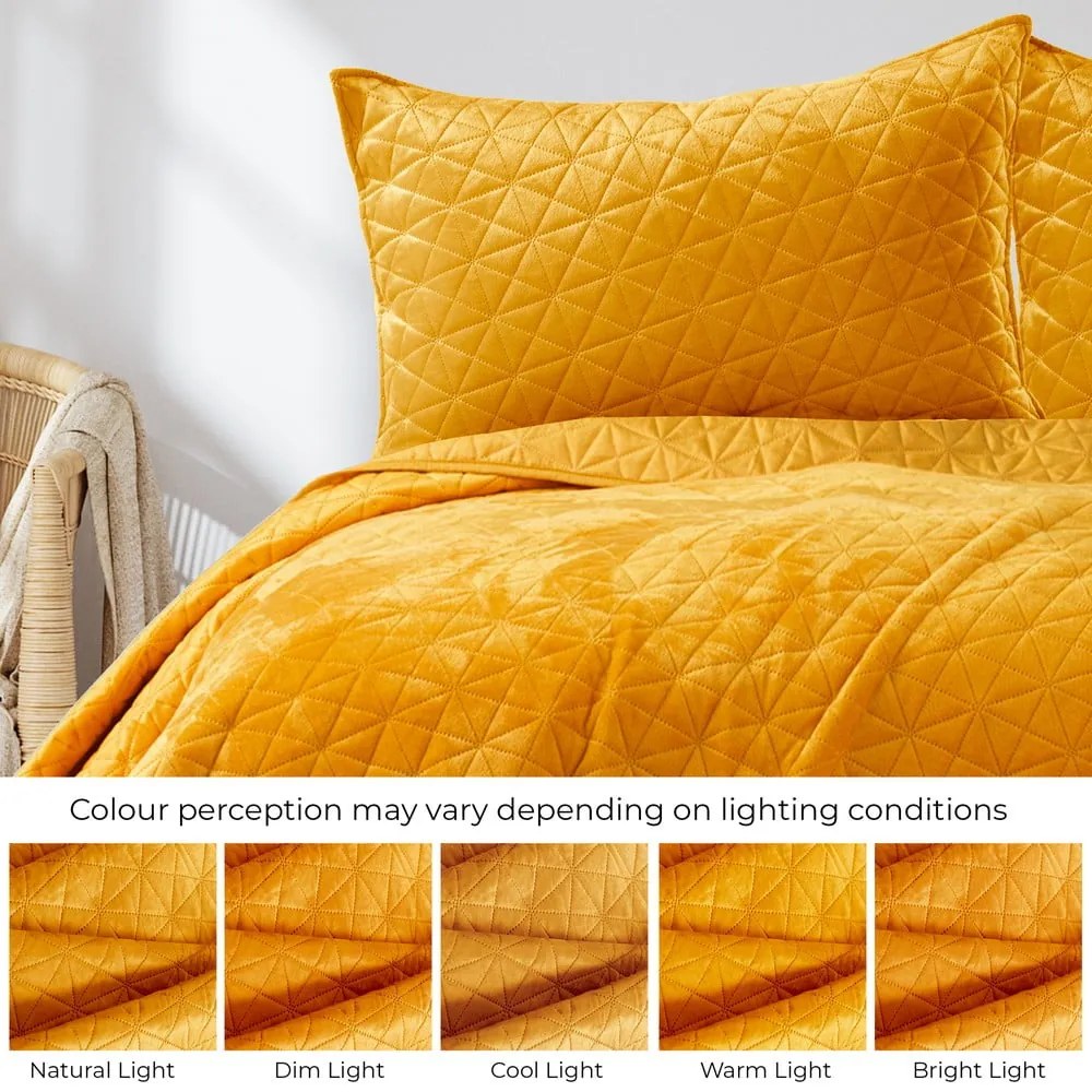 Žltý zamatový prešívaný pléd 260x280 cm Laila – AmeliaHome