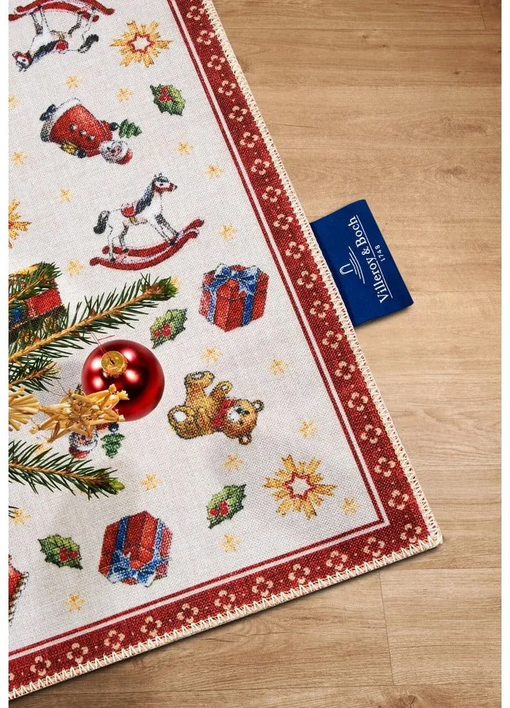 Červený koberec s vianočným motívom 50x80 cm Red Christmas – Villeroy&amp;Boch