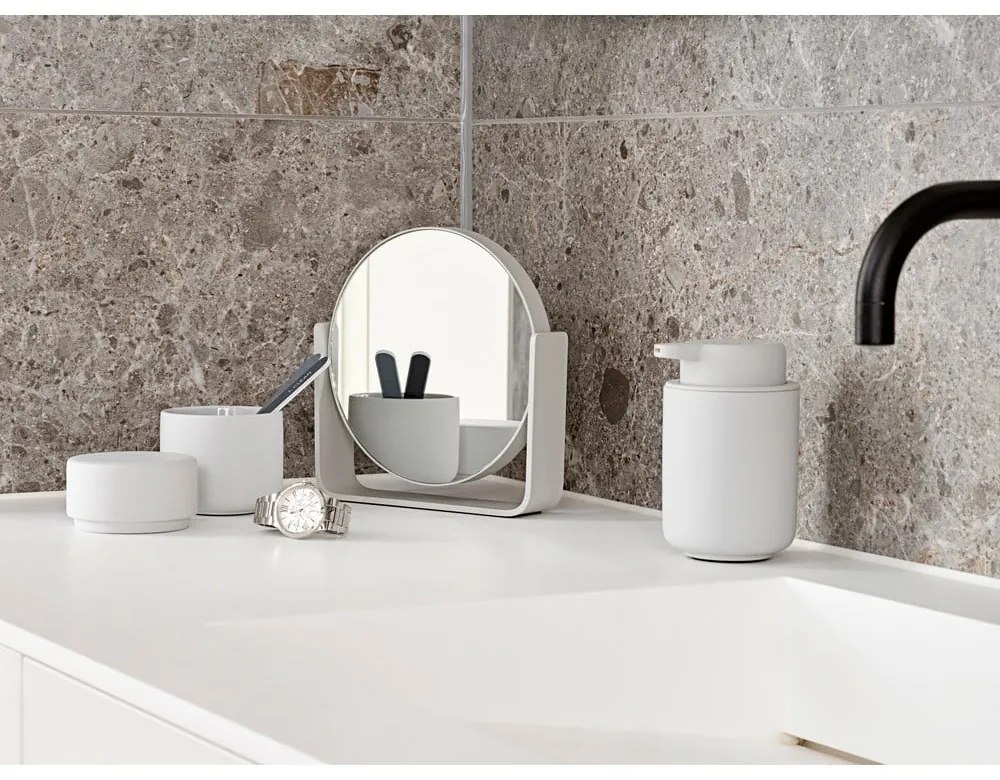 Kozmetické zväčšovacie zrkadlo (zväčšenie 5x) ø 19 cm Ume – Zone