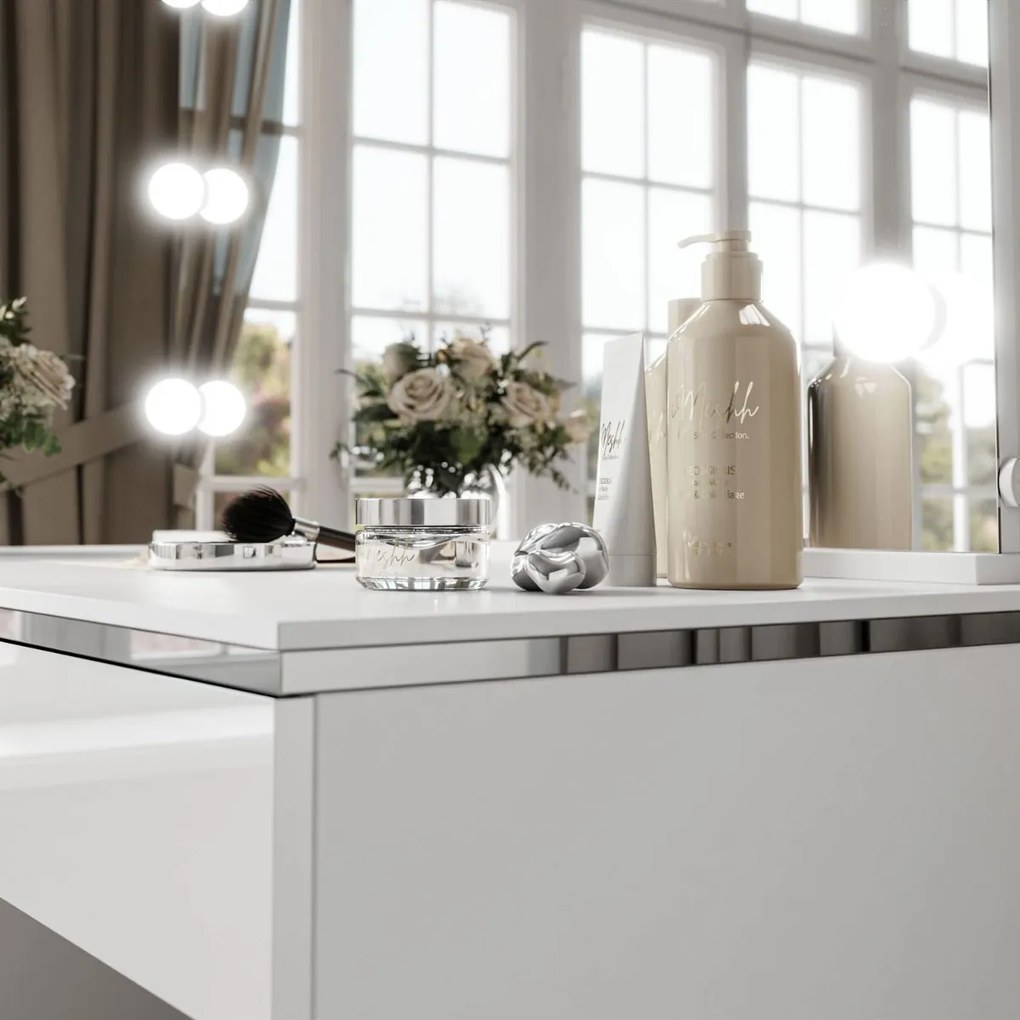 TOALETNÝ STOLÍK NESSIE ELITE 2 BIELY LESK + STRIEBORNÝ