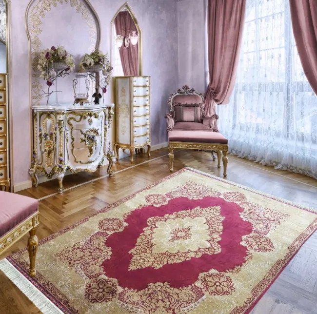Koberec Exkluzívny Qum Silk 02 čevený