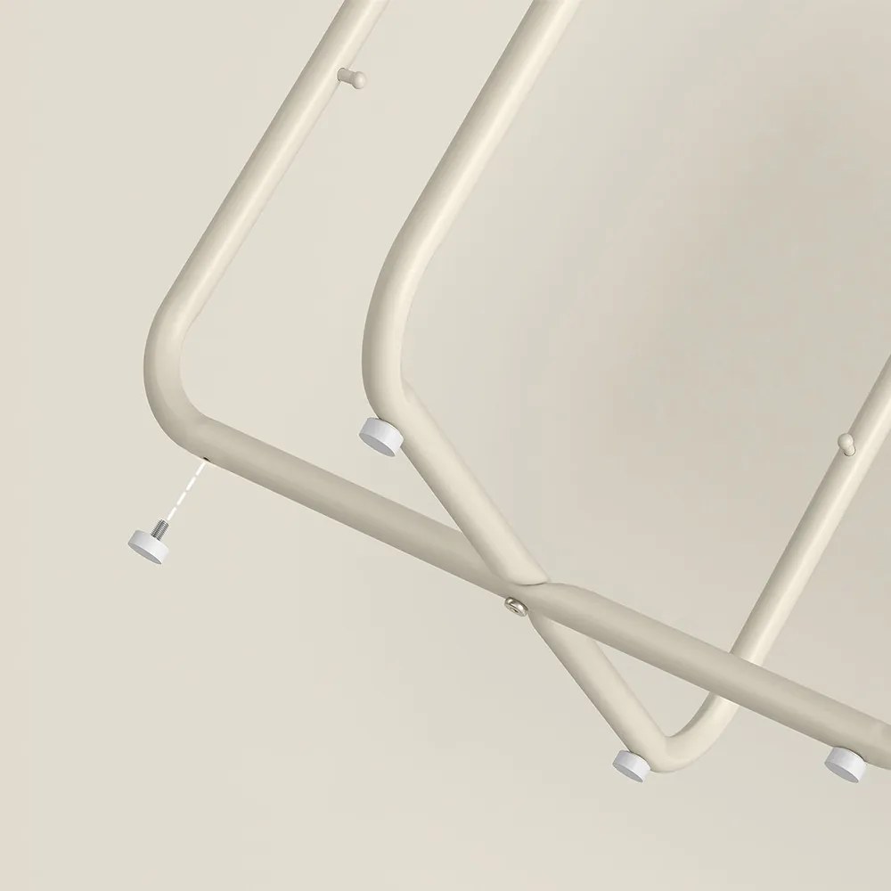 Okrúhly konferenčný stolík s textilným košom