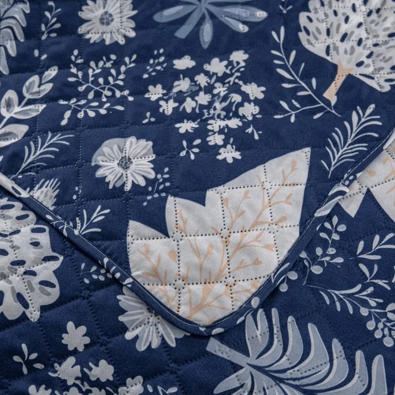 Prehoz na posteľ INDIGO BLOOM, modrý Rozmer: 220 x 240 cm