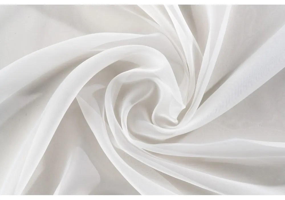 Krémovobiela záclona 300x245 cm Voile – Mendola Fabrics