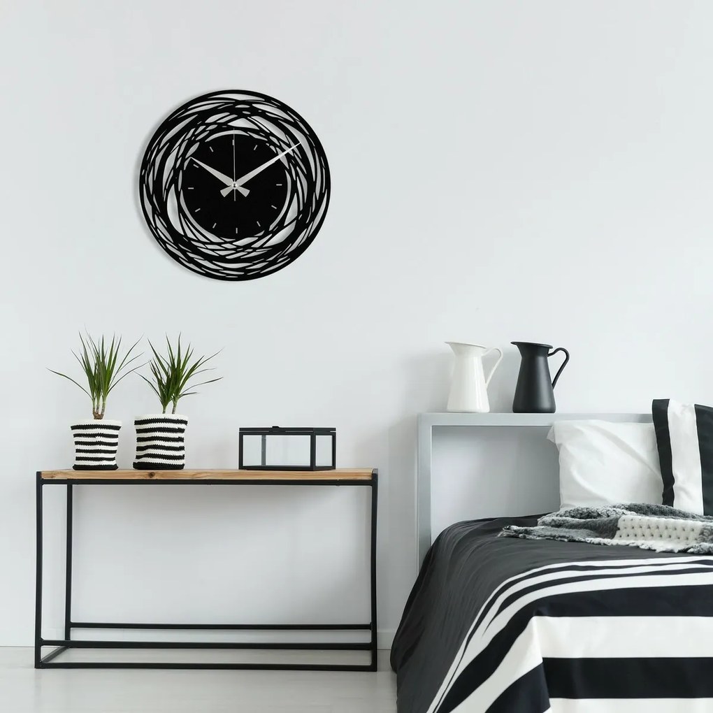 Nástenné hodiny Black Nest S022 , 48 x 48 cm