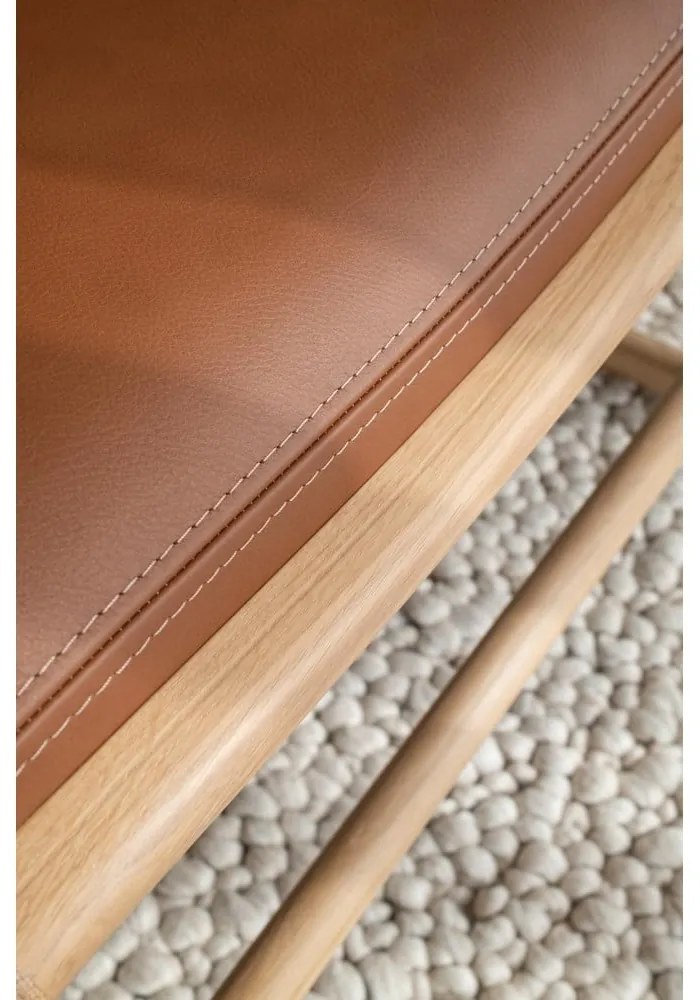 Podnožka s konštrukciou z dubového dreva s modrosivým textilným sedadlom Gazzda Dedo