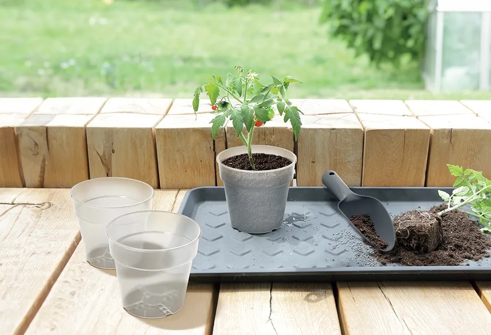 Plastový kvetináč PLANTIS terakota matný