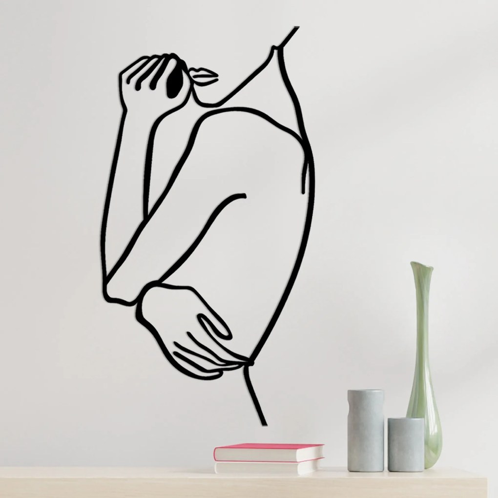 Nástenná kovová dekorácia Žena 2 čierna