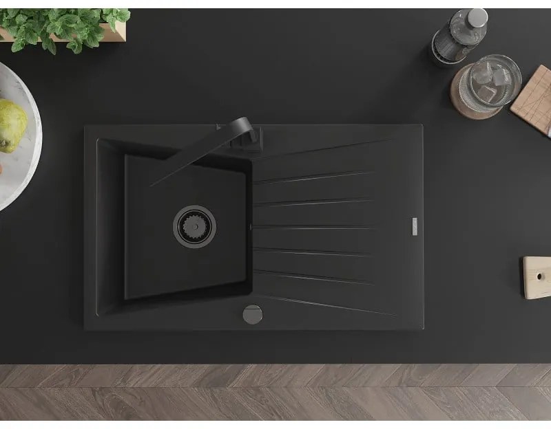 Mexen Cesar, granitový drez 775x470x190 mm, 1-komorový, čierna s čiernym sifónom a čierna drezová batéria Rita, 6514-77-670300-70-B