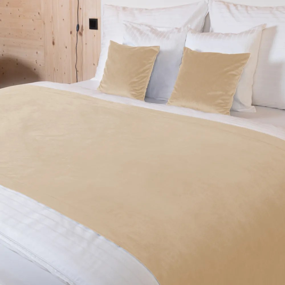 Biante Zamatový prehoz/behúň na posteľ Velvet Prémium SVP-006 Pieskovo béžový Na mieru