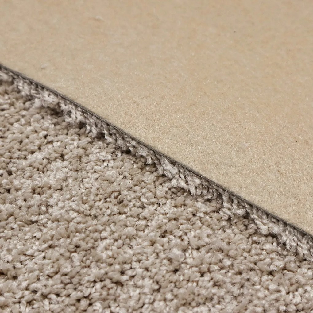 Metrážny koberec Bali 071, na mieru, šíře 4m, béžová, filc, detská izba