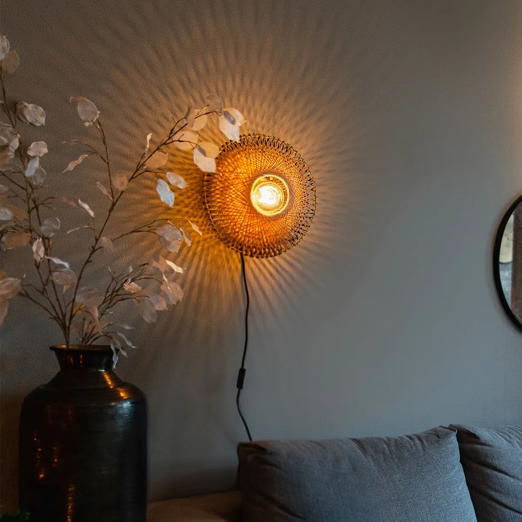 Orientálna nástenná lampa bambus 35 cm so zástrčkou - Rina