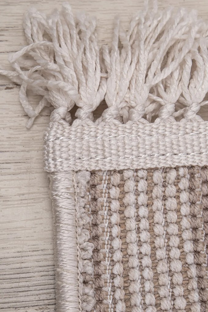 Koberec Benita 092A D.BEIGE/CREAM rozmery koberec: 60x100 cm