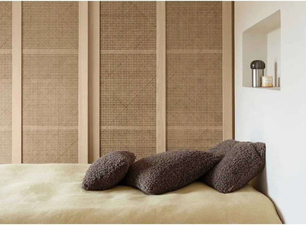 Obliečka na vankúš z materiálu bouclé 50x50 cm Teddy – Blomus