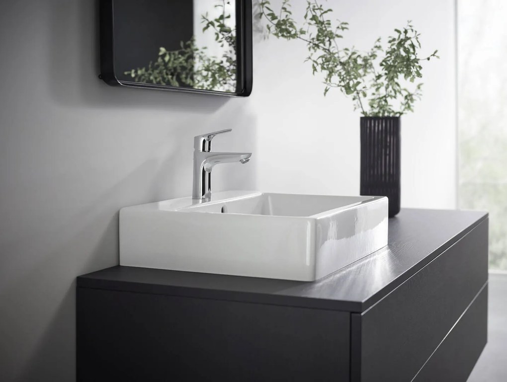 Hansgrohe Focus E2, páková umývadlová batéria 100 CoolStart, s výpusťou, chrómová, 31621000