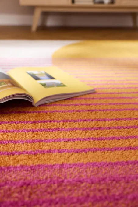 Koberec Muse MU13 oranžový Retro