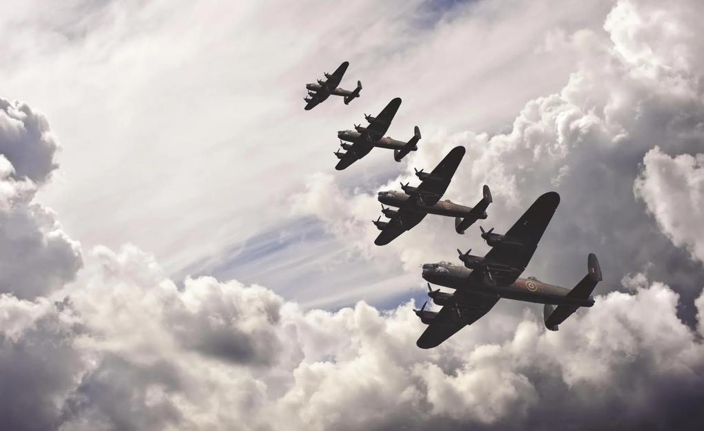 Fototapeta Bombers on the sky vlies 312 x 219 cm