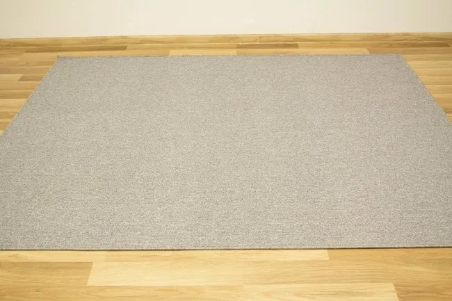 Koberec Astra 475 sivý