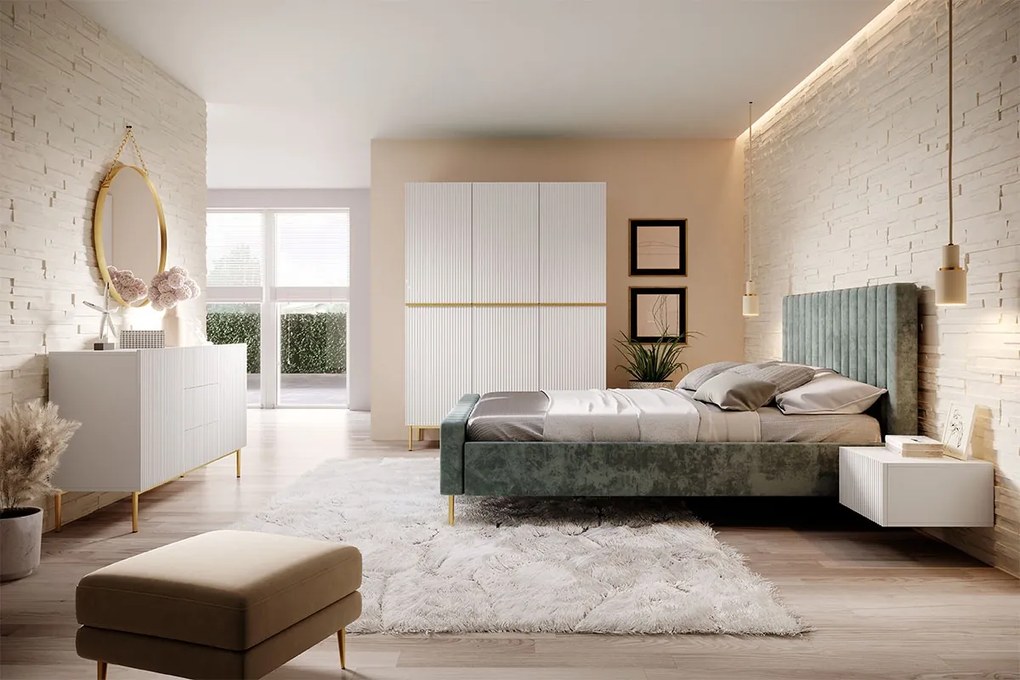 Biela komoda Nicole 150 cm so zásuvkami a ryhovaným čelom - matná biela / zlaté nohy