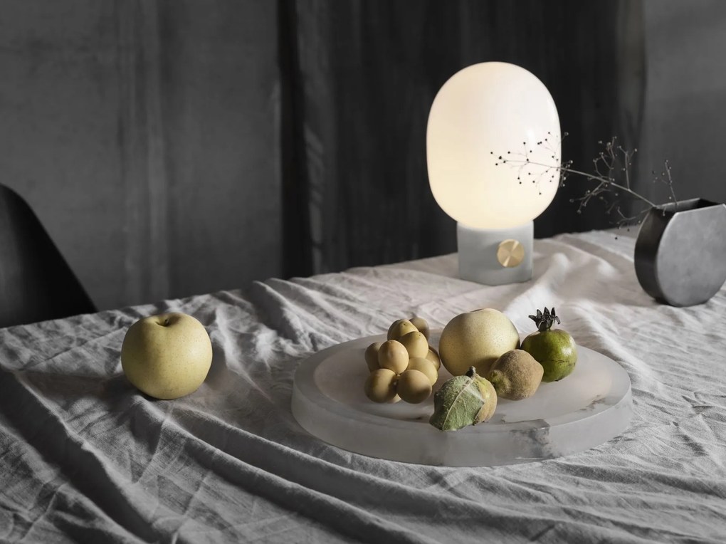 Audo Copenhagen Stmievateľná stolná lampa JWDA Concrete Light Grey/Brass