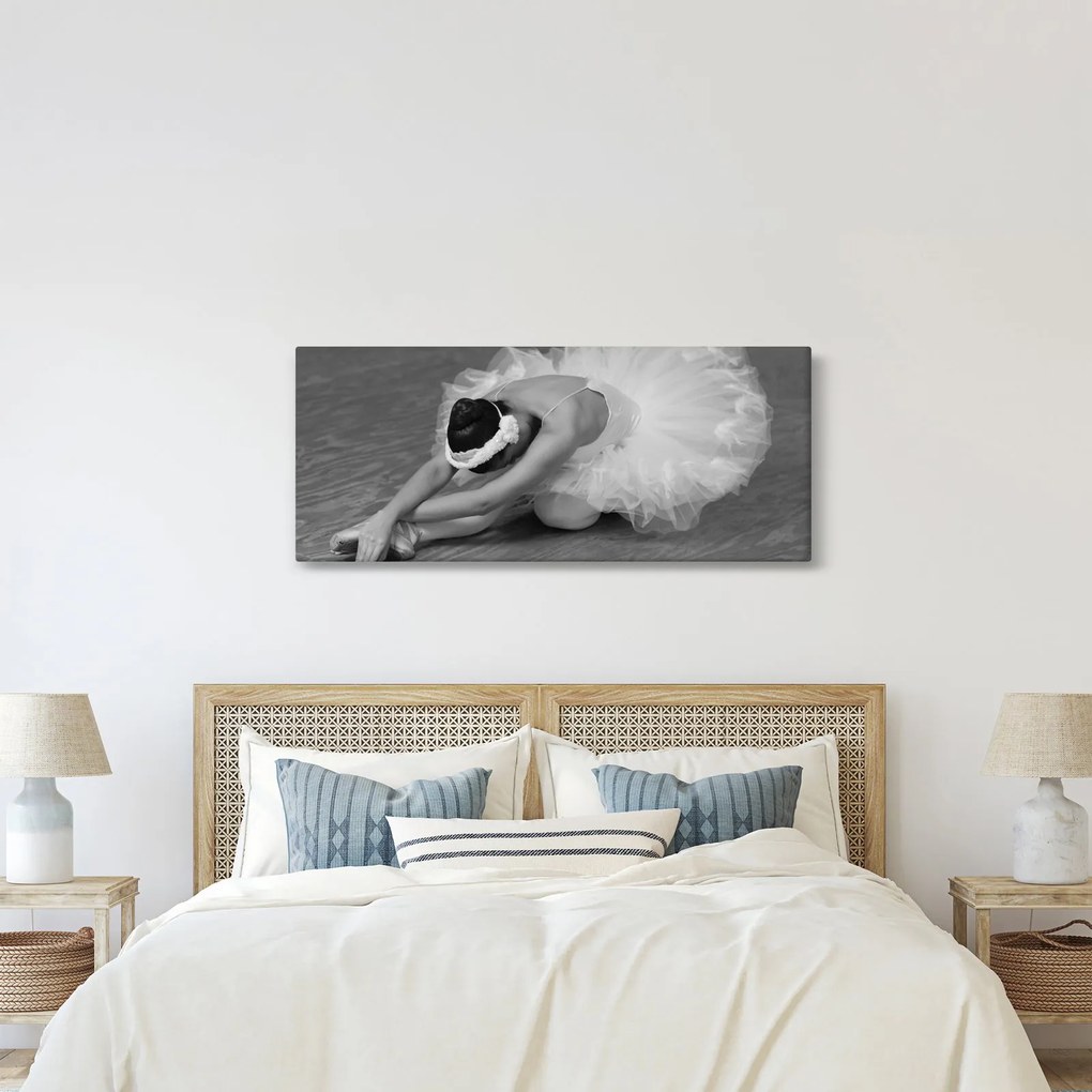 Obraz - Baletka, čiernobiela (120x50 cm)