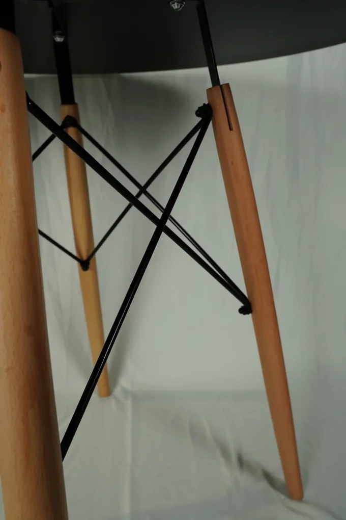 AKCIA Čierny jedálenský stôl OSLO 90x90 II. akosť