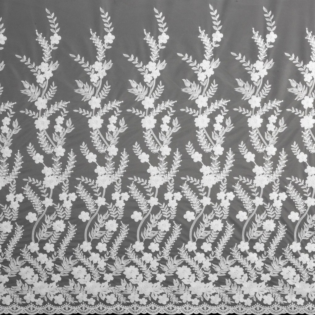 ZÁCLONA NA KRÚŽKOCH TALINA 140X250 CM VZOROVANÁ