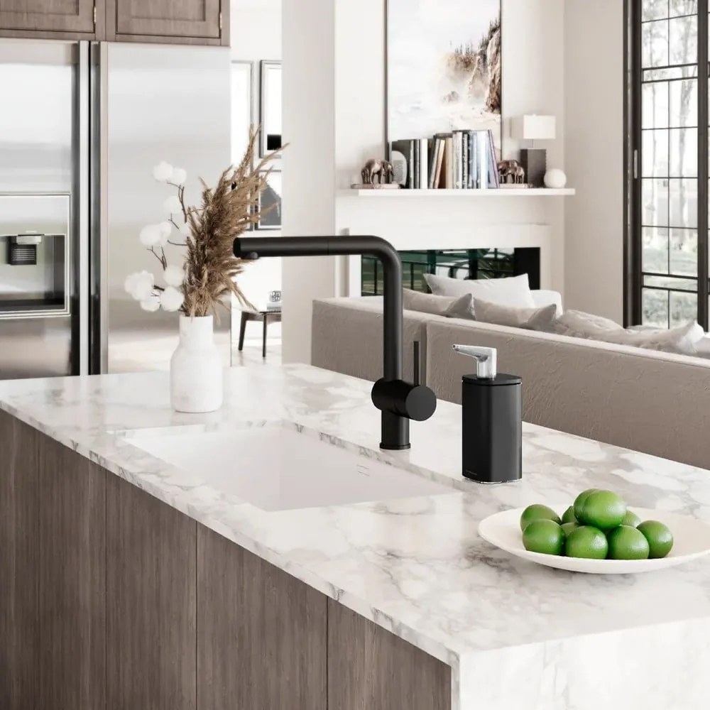 Matne čierny oceľový dávkovač mydla 295 ml – simplehuman