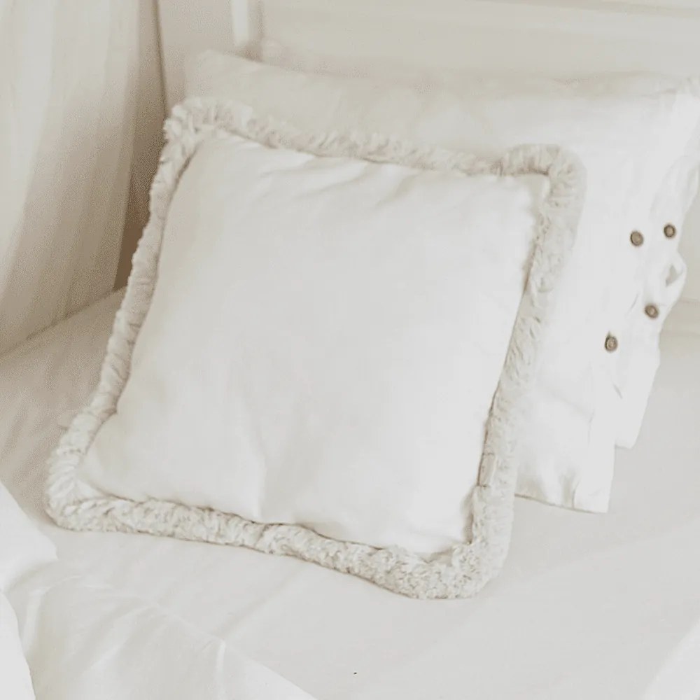 Boho štvorcový vankúš s rámom vanilka + vanilka 40x40 cm