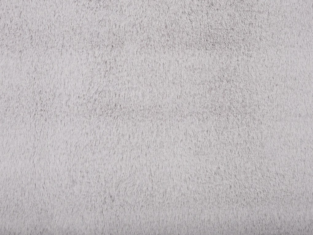 Umelá zajačia kožušina 60 x 90 cm sivá UNDARA Beliani