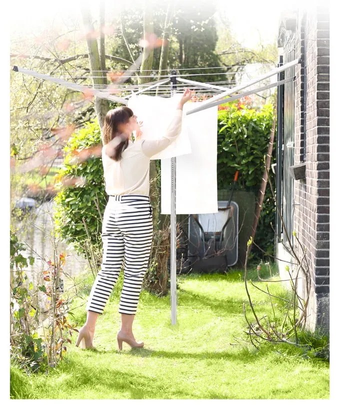 Vonkajší sušiak na bielizeň v striebornej farbe 40 m Topspinner – Brabantia